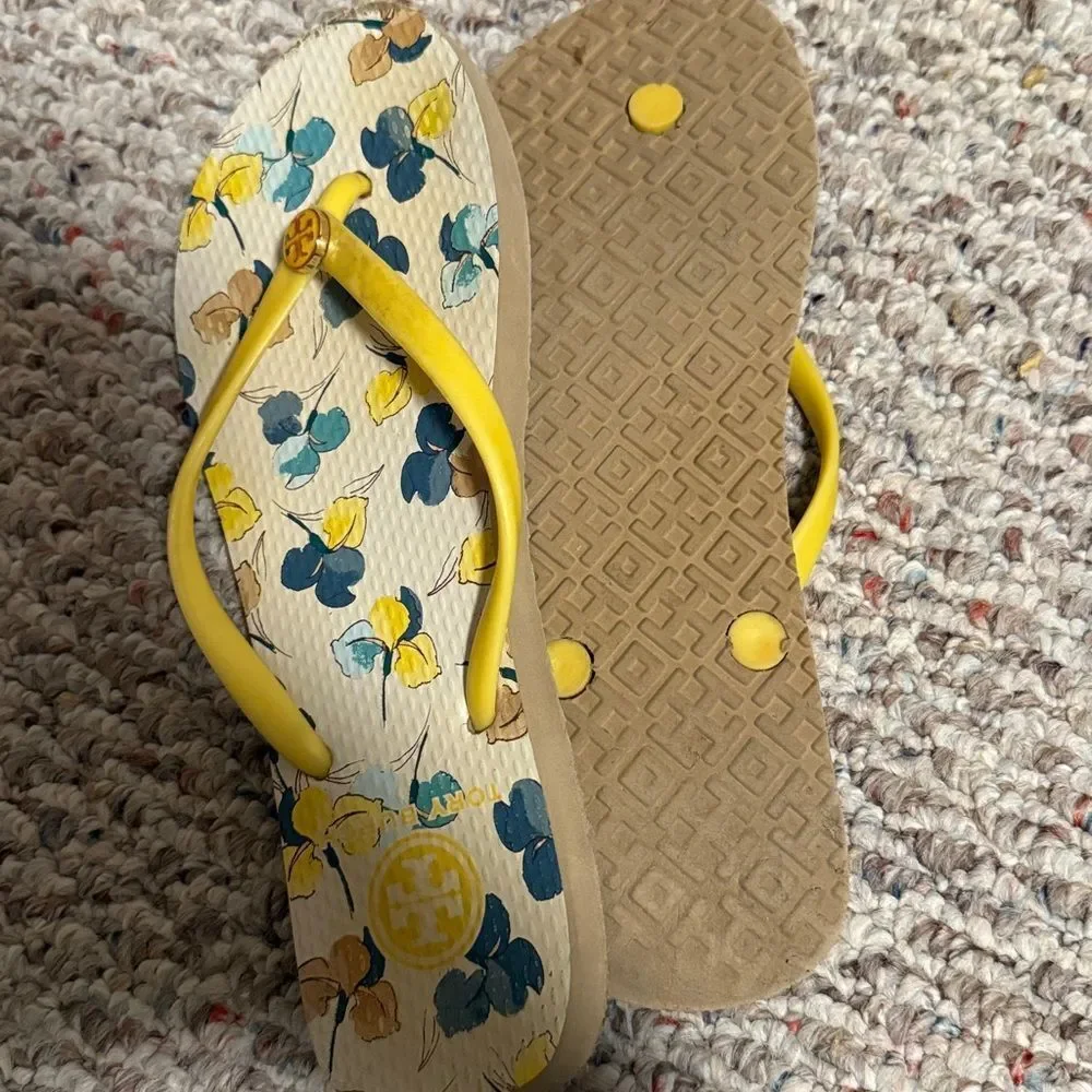 Tory Burch Floral Flip Flops Yellow Floral Slim Strap- Size 8